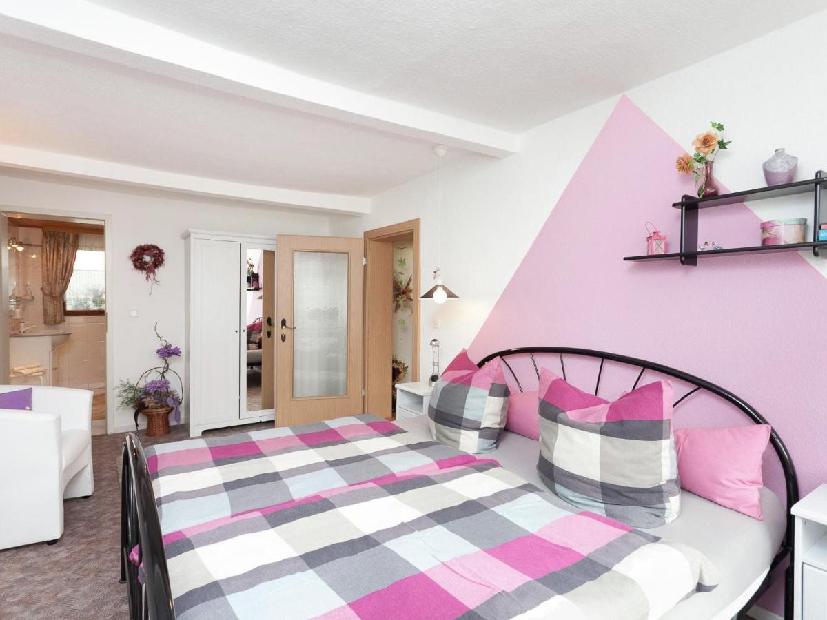 Apartment In Thuringian Forest With Garden Oberweißbach エクステリア 写真