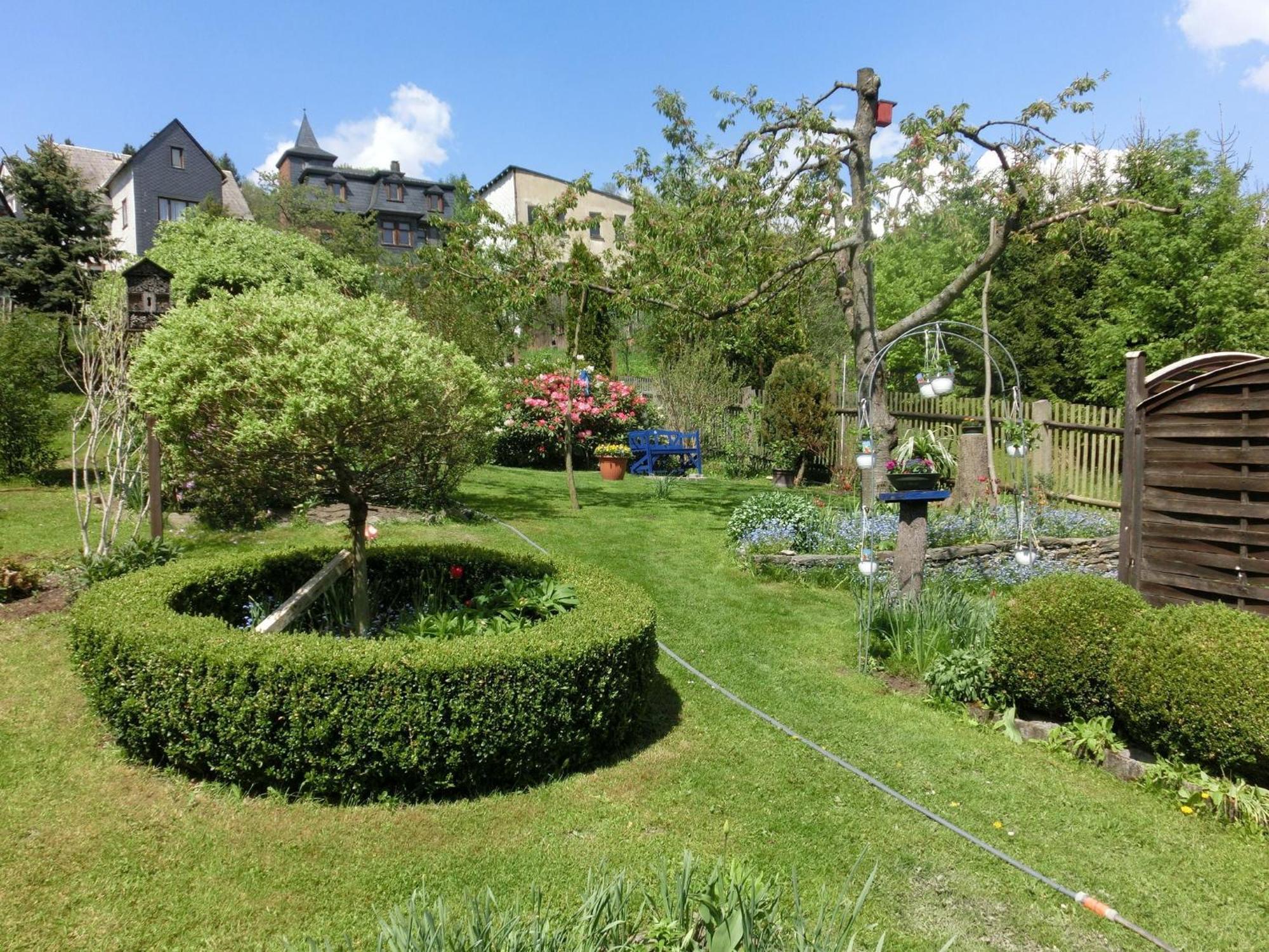 Apartment In Thuringian Forest With Garden Oberweißbach エクステリア 写真